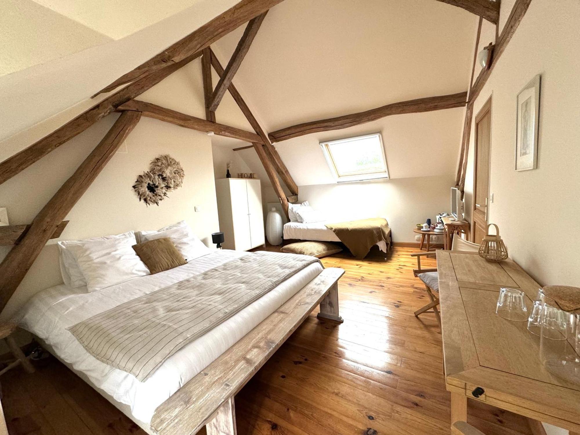 Le Moulin D Olivet Bed & Breakfast Orbigny Eksteriør bilde