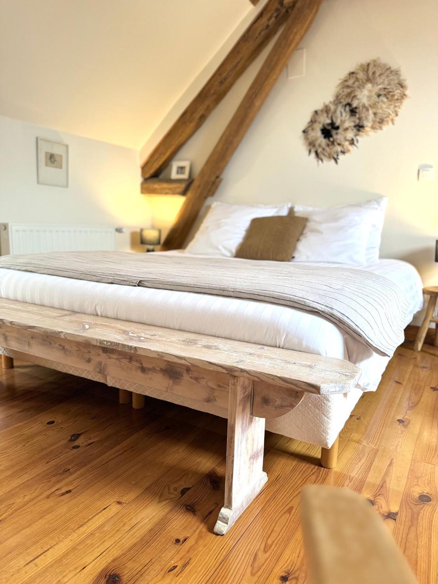 Le Moulin D Olivet Bed & Breakfast Orbigny Eksteriør bilde